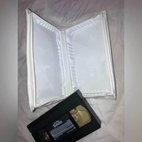 Tarzan VHS Tape - Picture 9 of 9